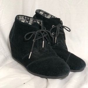Black Toms heeled boots